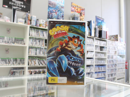 Crash of the Titans | PSP | PAL | Complete with manual