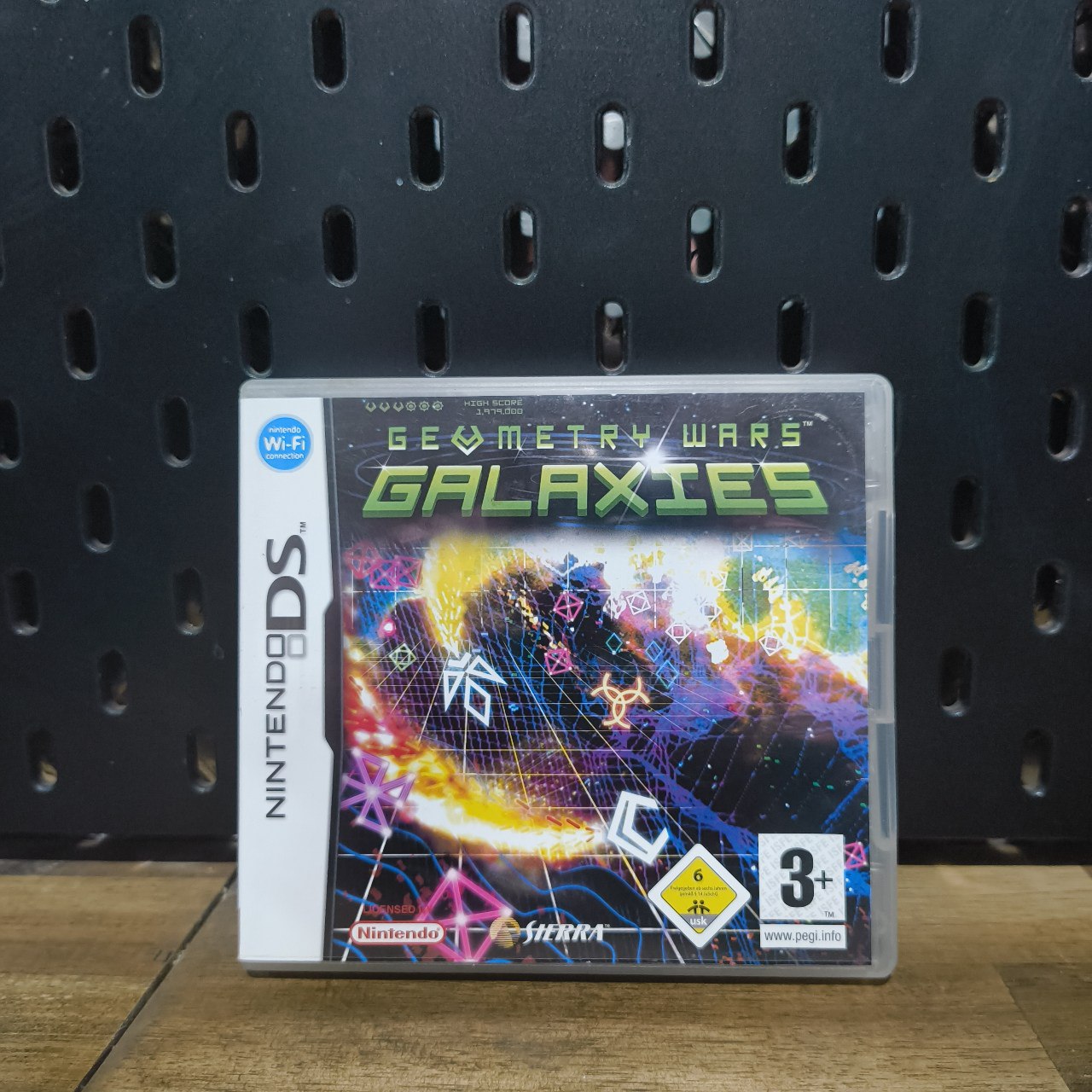 Geometry Wars Galaxies | DS | PAL | CIB