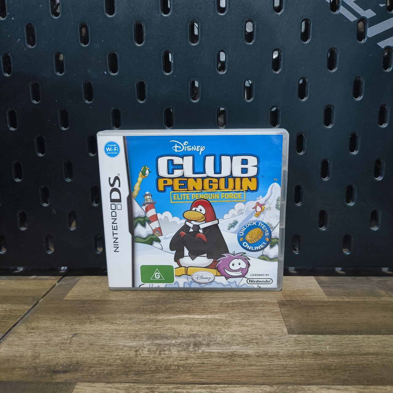 Club Penguin: Elite Penguin Force | DS | PAL | NO MANUAL